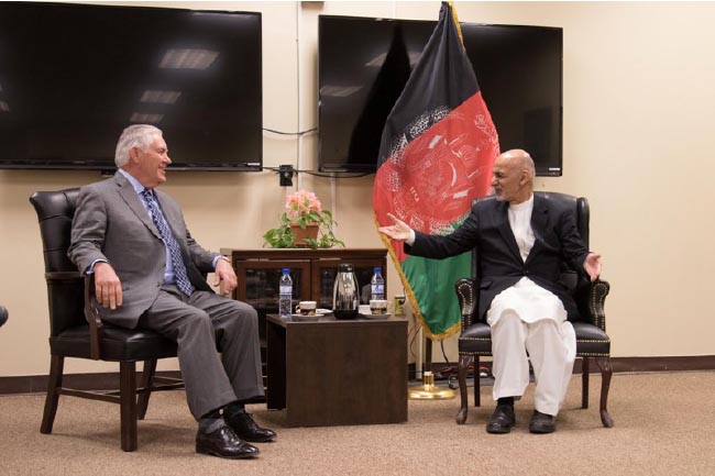 Tillerson Pays Flying  Visit to Afghanistan to  Discuss U.S. Strategy
